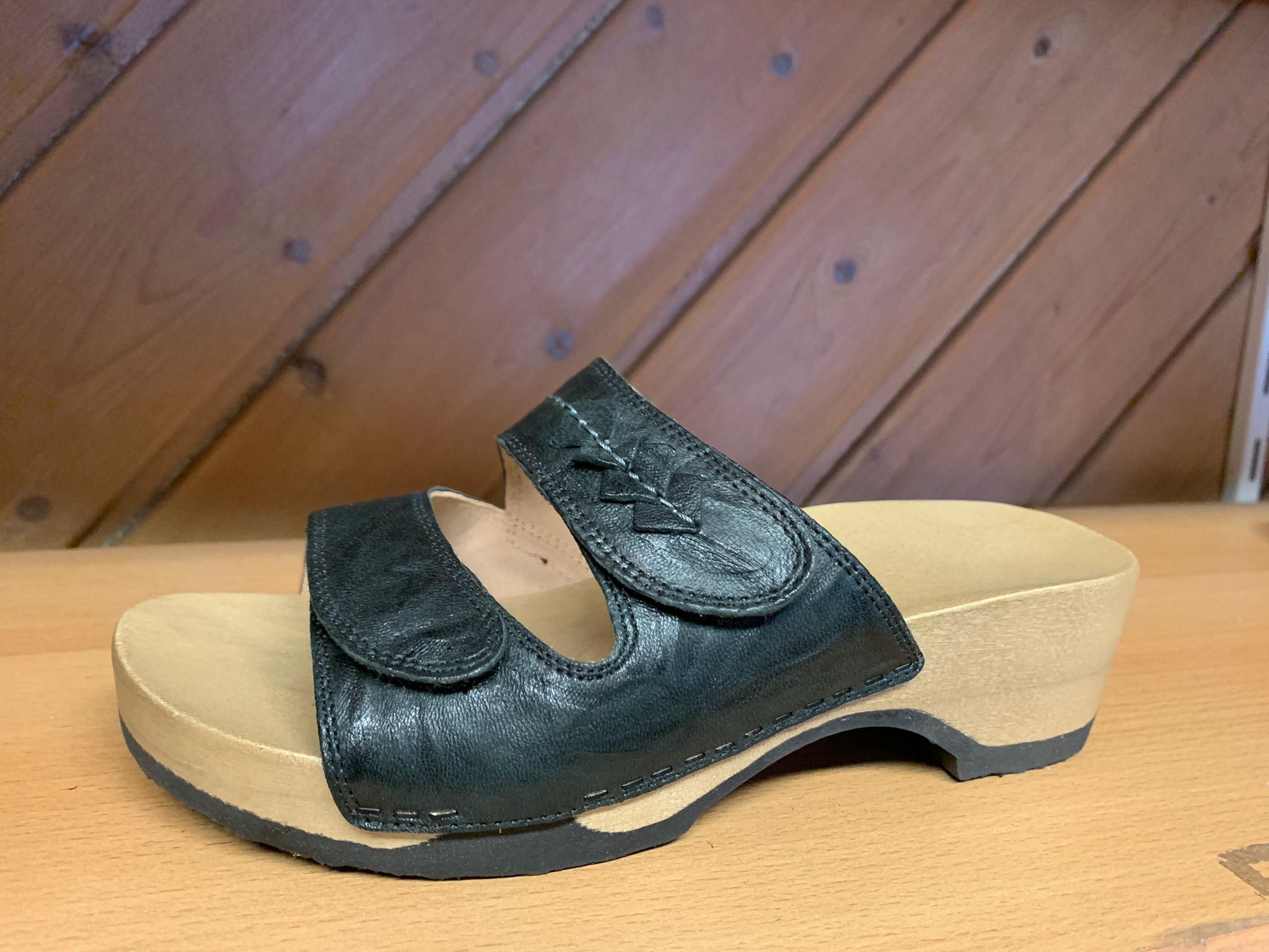 760 schwarz